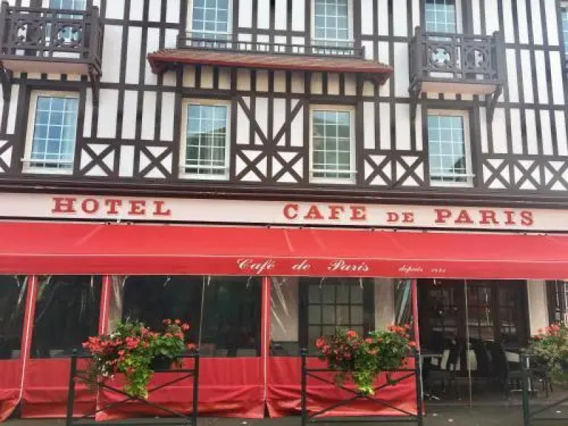 Hotel De Paris