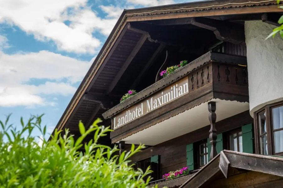 Landhotel Maximilian