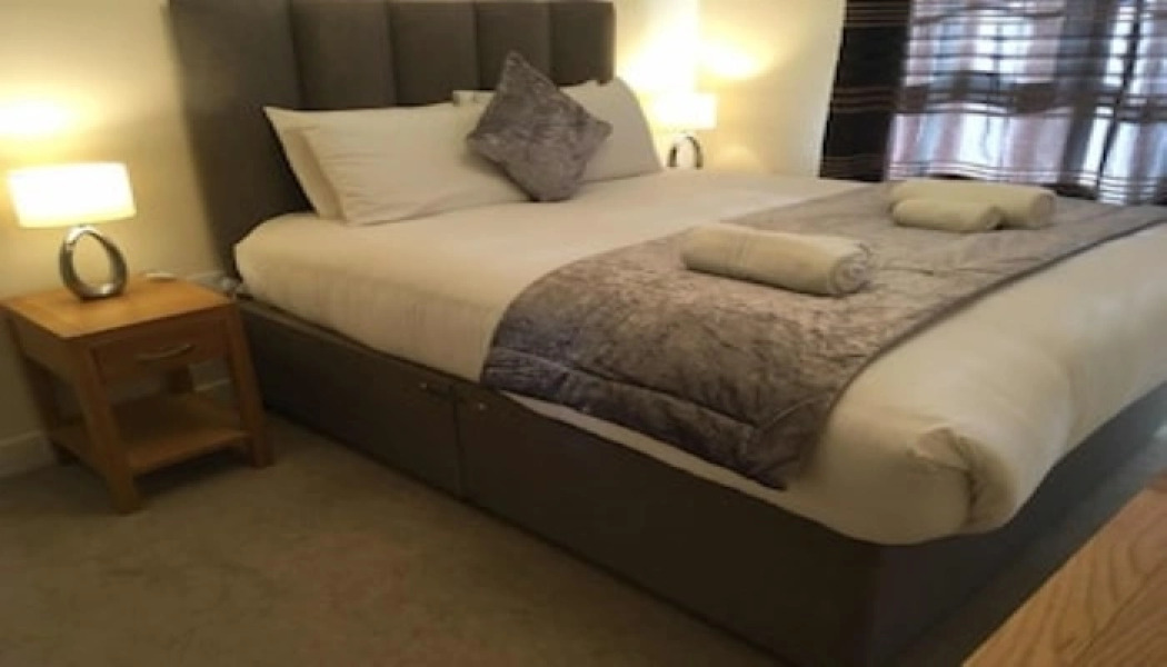 Blue Sky Apartments @Wallis Square, Farnborough