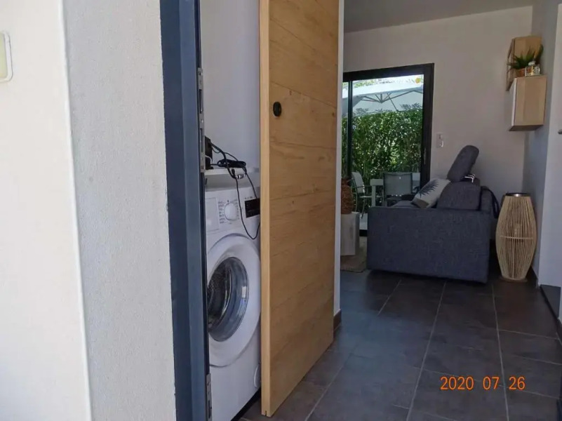 Proche Pézénas, très bel appartement, commerces