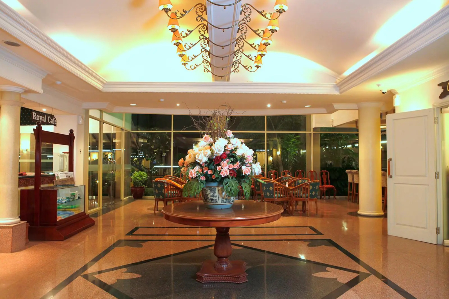 Resor Tuban Tropis