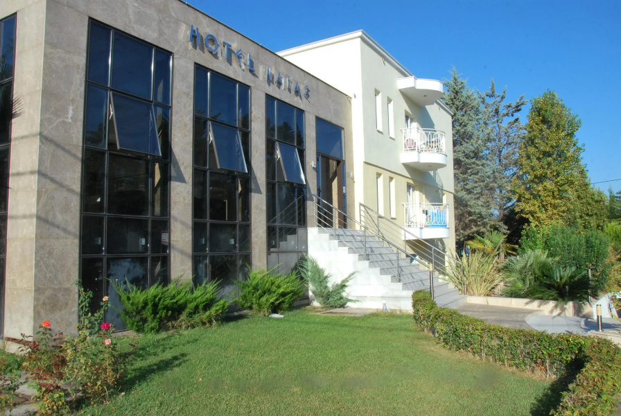 Naias Beach Hotel