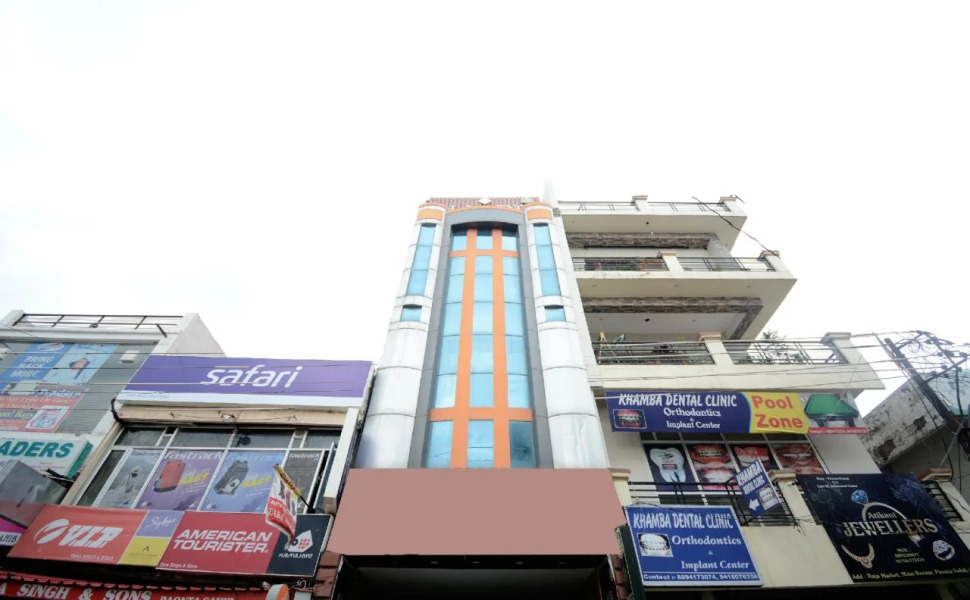 Hotel Pal Regency By OYO Rooms