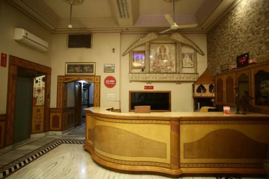OYO Rooms Suraj Talkies Rani Bazar