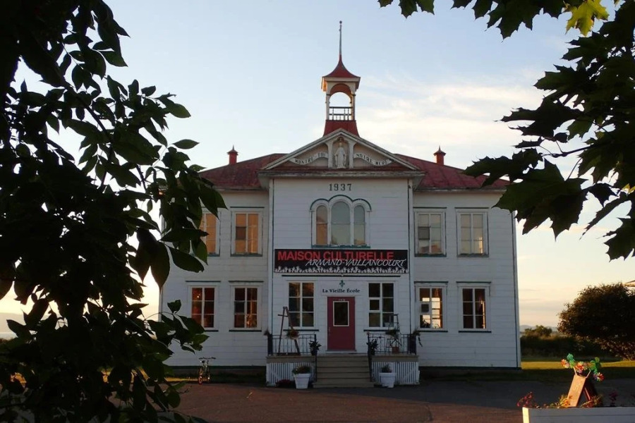 Auberge sur le Fleuve