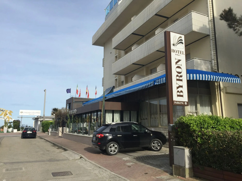 Hotel Byron