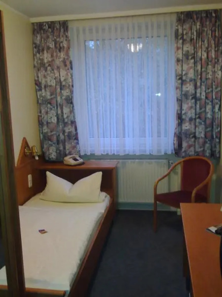 Autobahn Hotel Pfungstadt Ost