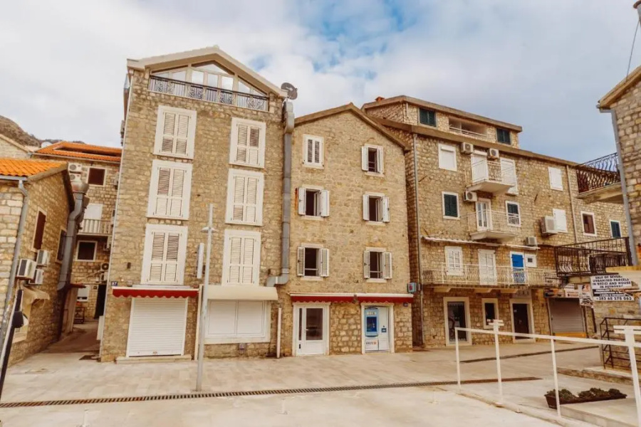 Apartment Galija Petrovac Lux