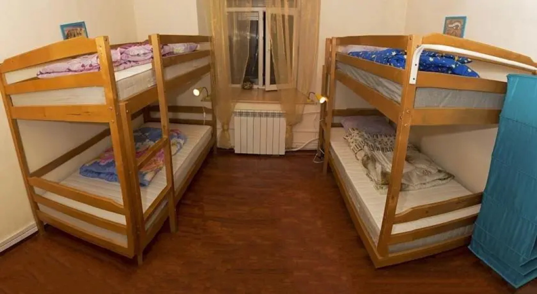 Faraon Hostel