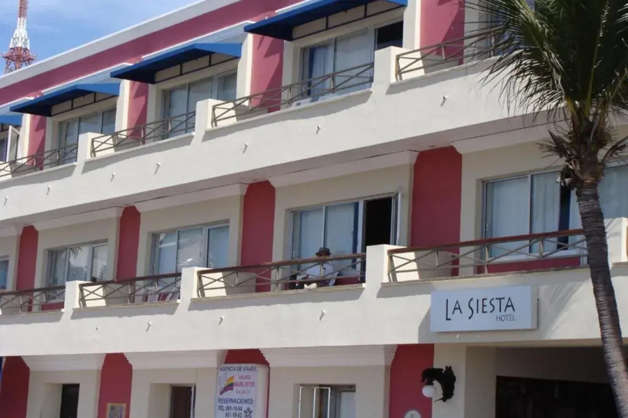 Hotel La Siesta Malecón