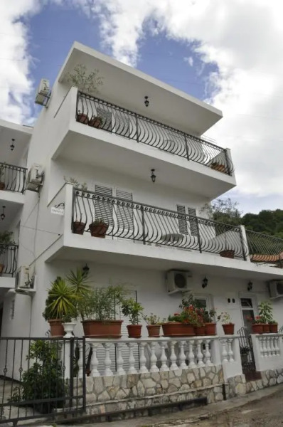 Fortunella Apartments