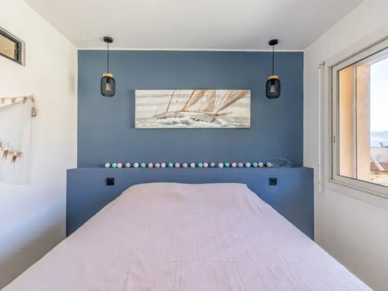 La Corniche - INH 33567