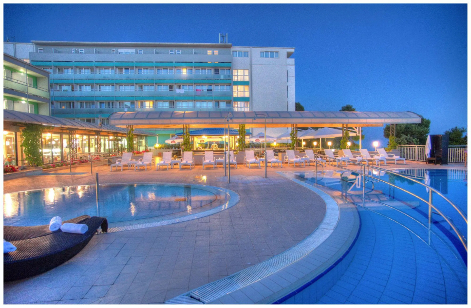 Hotel Pinija