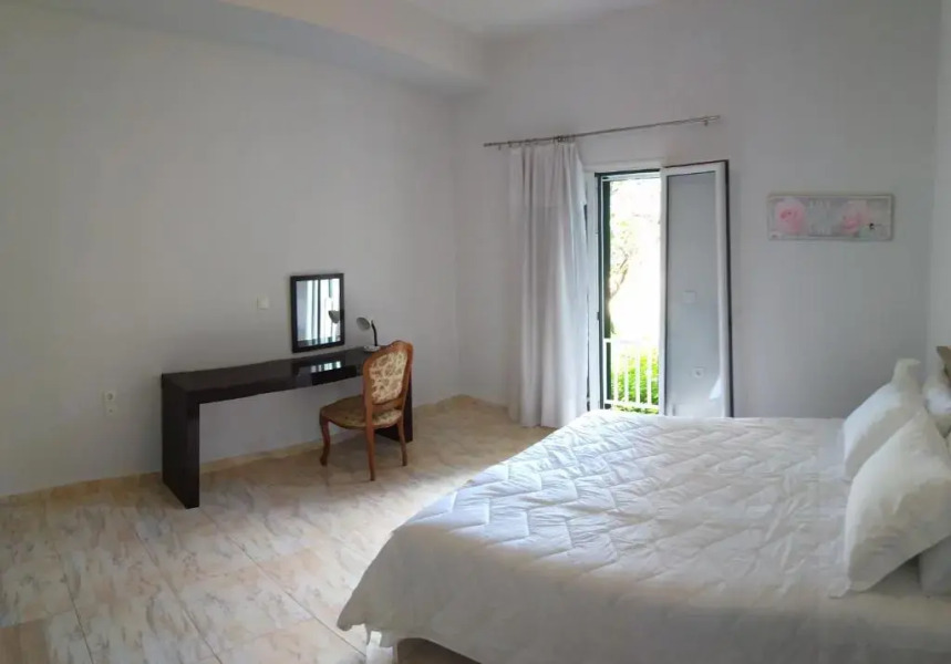 Geomar House 2 Sky And View