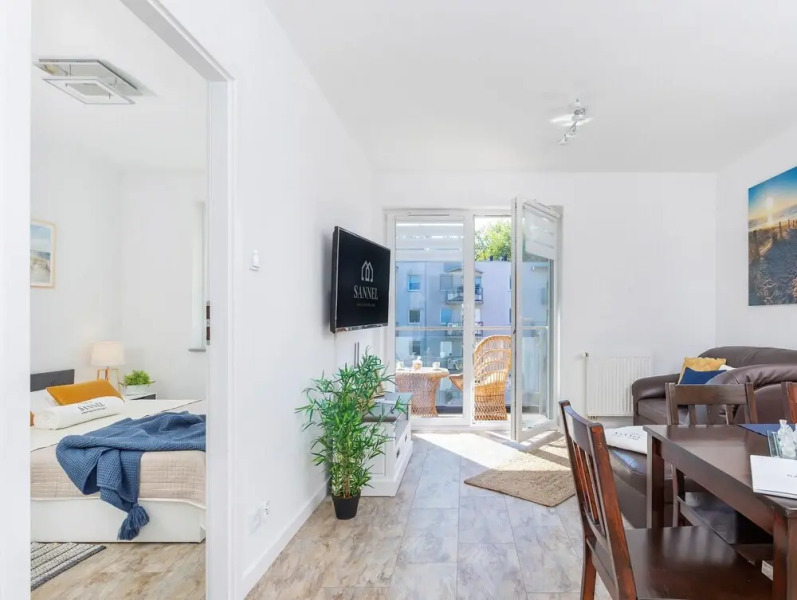 Apart 5 by Villmaris