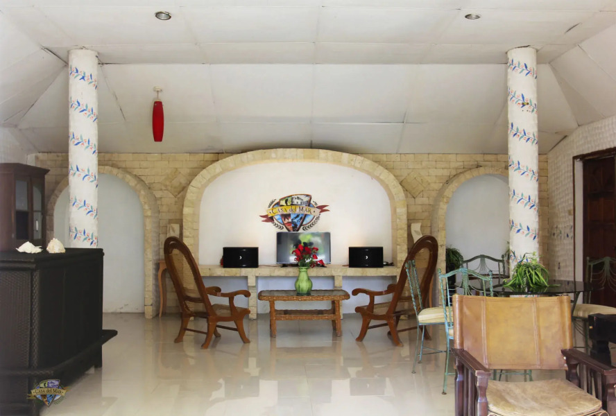 Casa del Mar Beach Resort