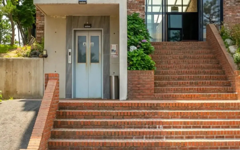 Goseong Morning View Pension