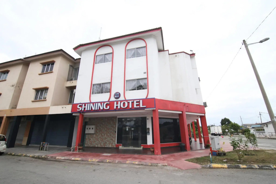 Shining Hotel