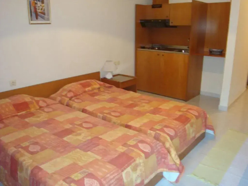 Athina Apartments