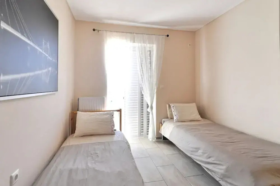 Brand new Family Apartment With Acropolis View, Sleeps 5