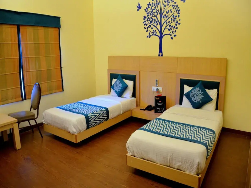 OYO 2376 Bellevue Hotel