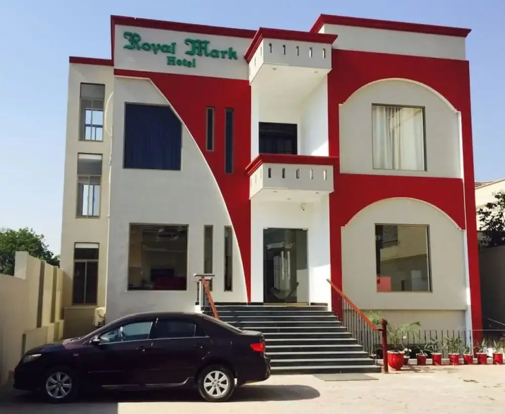 Royal Mark Hotel Bahawalpur