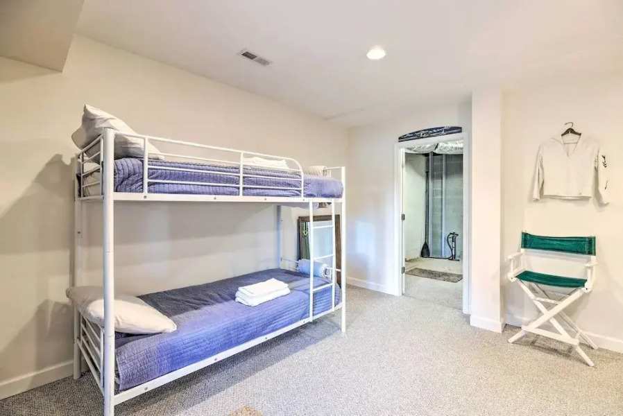 Waterfront Home in Quiet Cove: Kayaks On-site