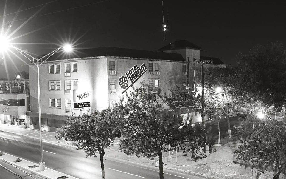 Hotel Jardín