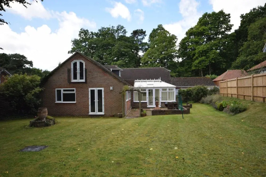 Park View, Midhurst 90758