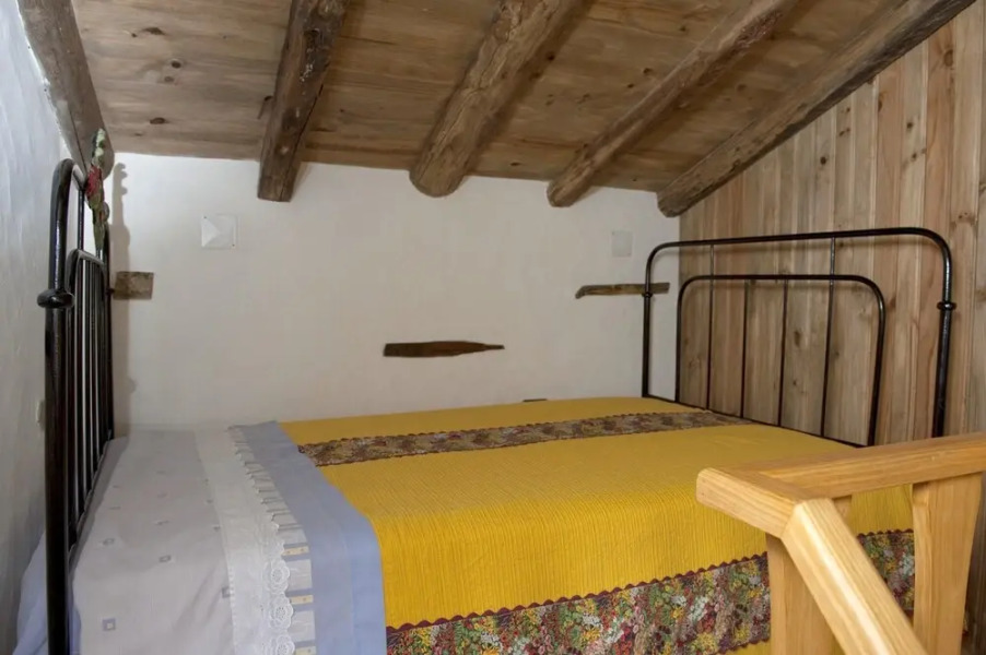 House With one Bedroom in Lousa, With Wonderful Mountain View and Furnished Terrace
