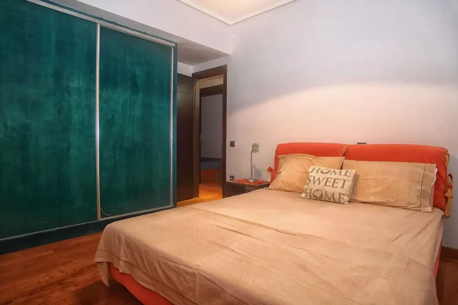 City & Sea Two Floor Flat with View Next to Metro