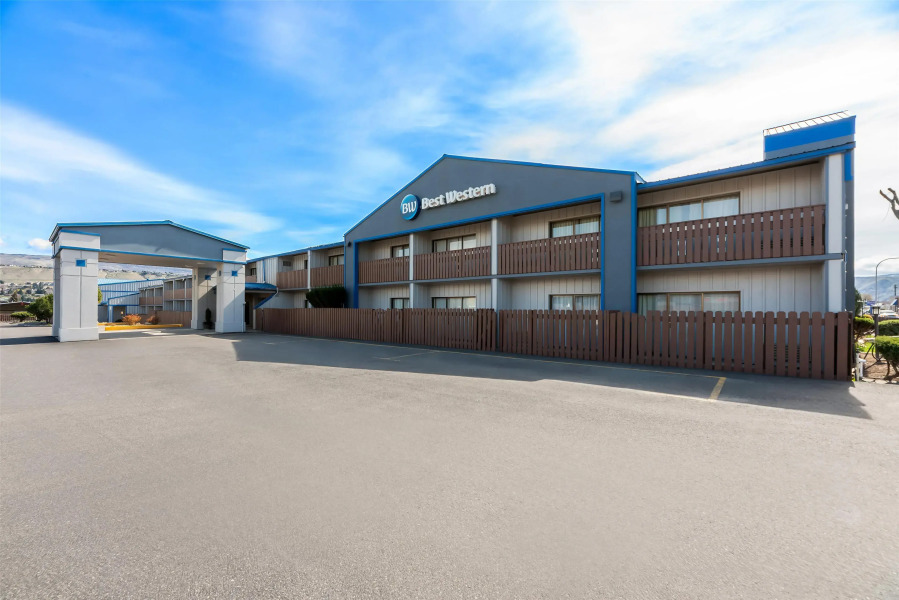 Best Western Chieftain Inn