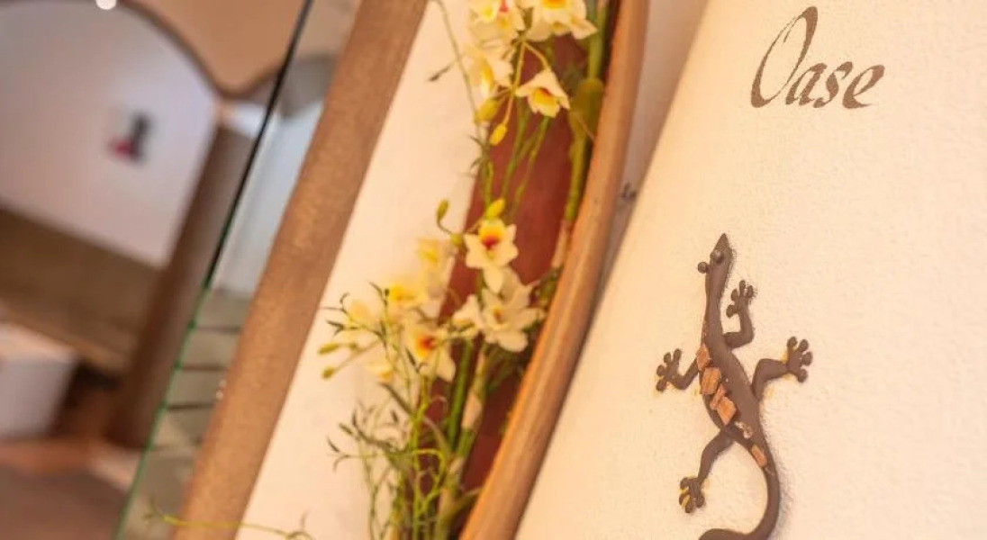 Bellaval Hotel & Restaurant