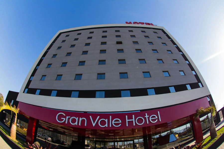 Summit Suítes Hotel Caçapava