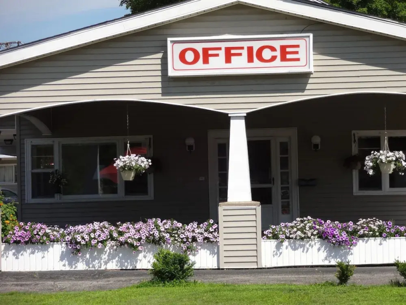 Gorham Motor Inn