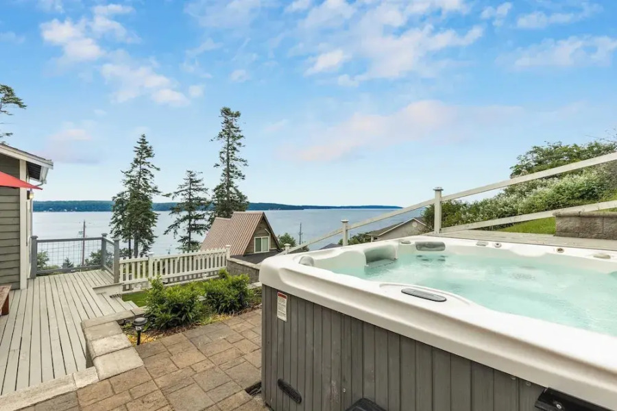 The Lookout at Crane's Landing by Avantstay