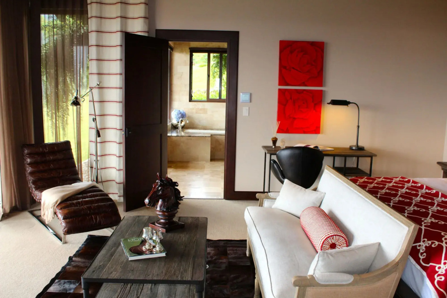 Hacienda AltaGracia, Auberge Collection