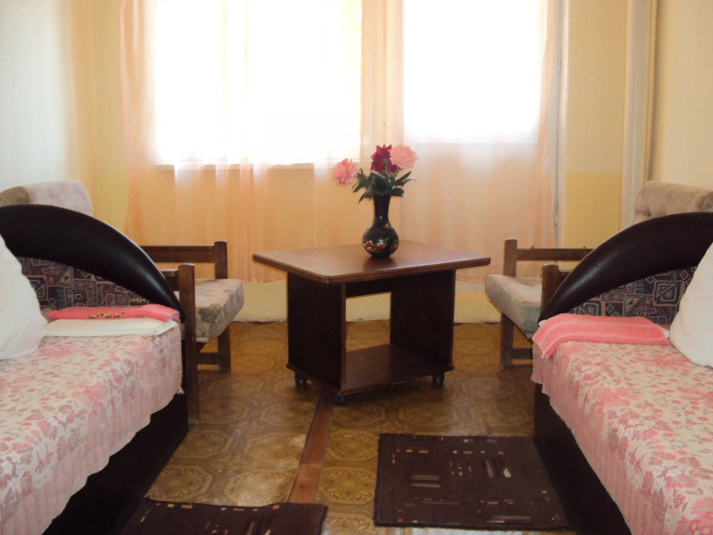 Flamingo (Mezhvodnoe)