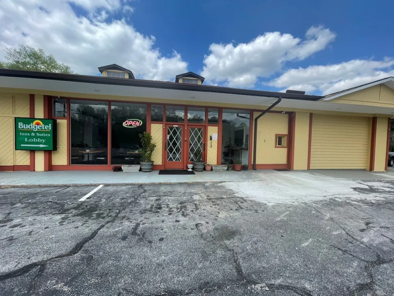 Knights Inn Dillard