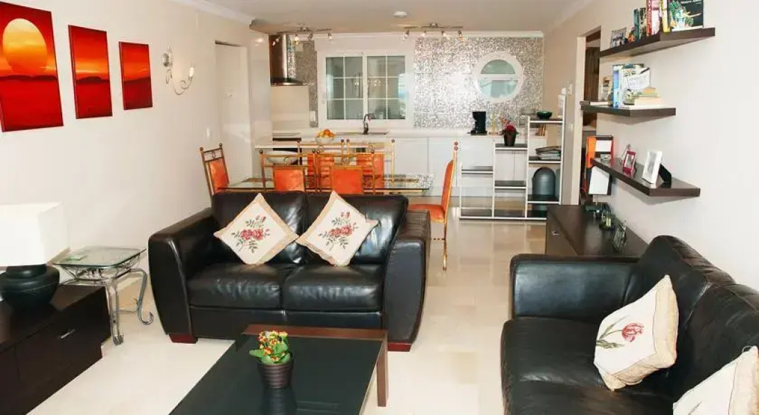 Luxury Golf Penthouse