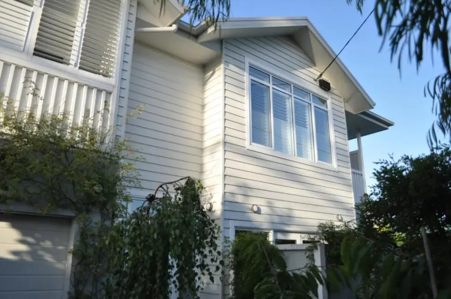 Sailaway Beach House