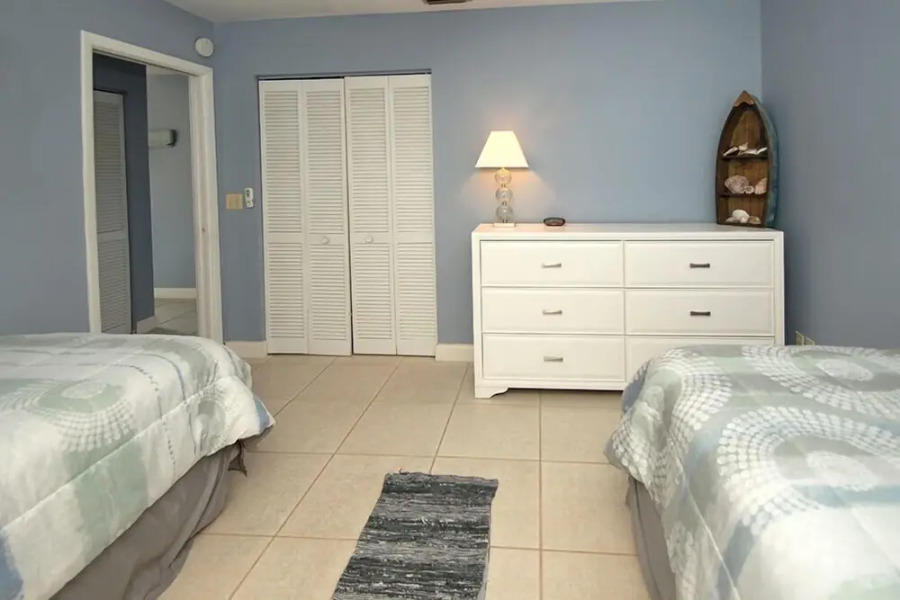 The Anna Maria Island Beach Castaway 2