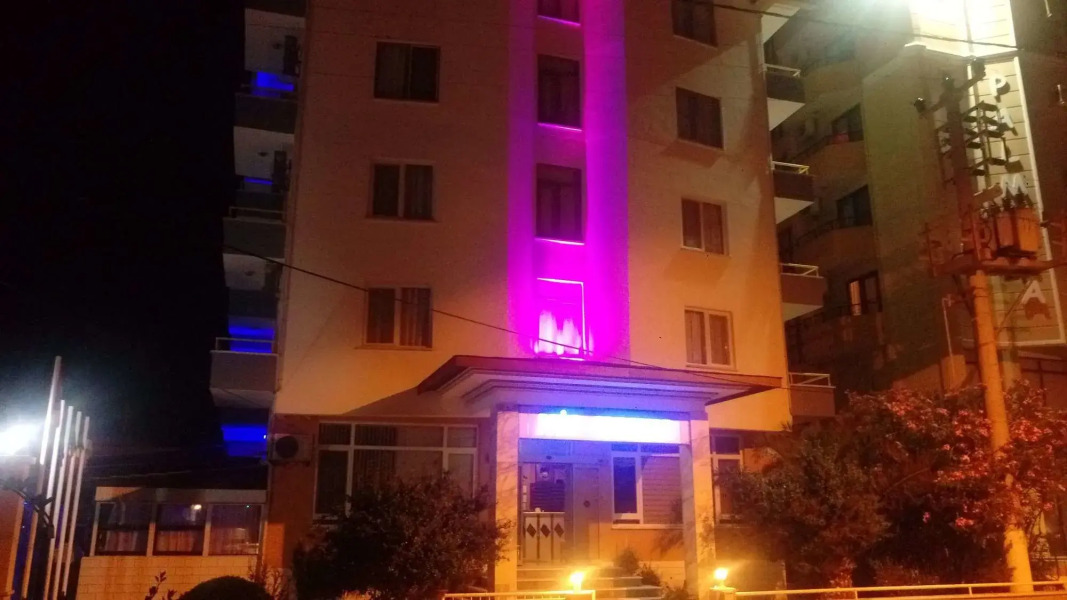 Nil Hotel