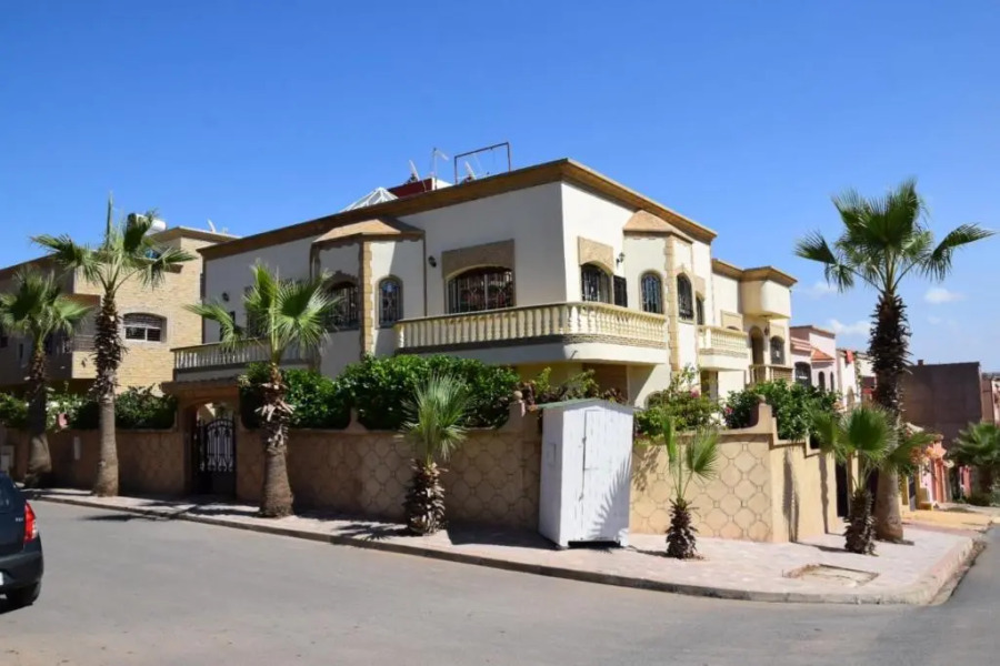 5 Bedroom Holiday Villa Yasmine, Perfect for Family Holidays, Near Beaches