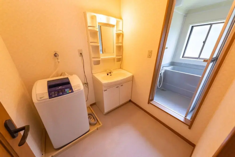 Sasayakanaouchi Seki