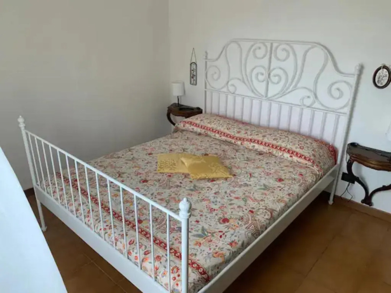 Arenzano, a 2km dal mare