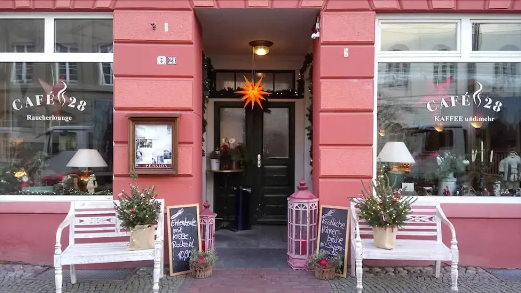 Cafe 28 & Pension am Markt