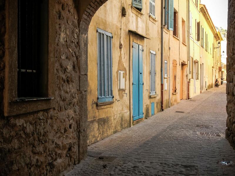 Mountain Villa With Panoramic Sea Views and Pool in Grasse