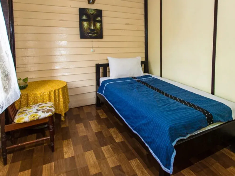 Noom Guesthouse