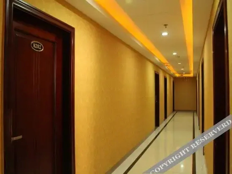 Shunde Business Hotel